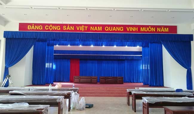 phông hội trường 011